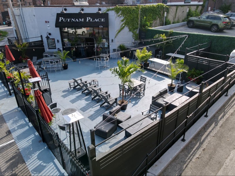Putnam Place — Entertainment & Nightlife in Saratoga Springs