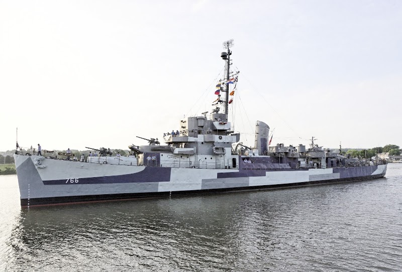 USS SLATER — Tourist Attractions in Albany