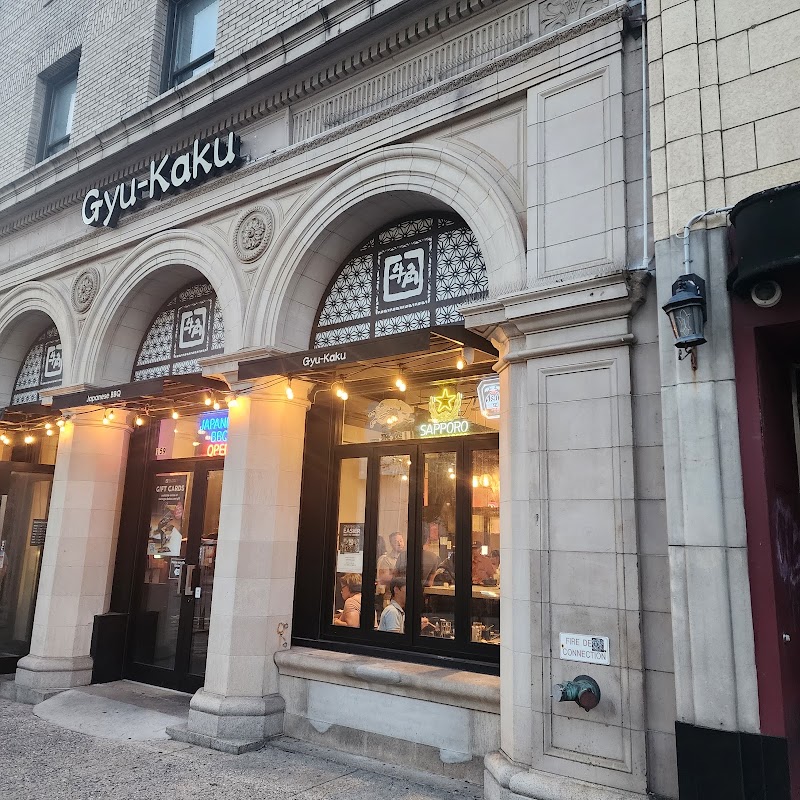 White plains town square — Shopping in White Plains