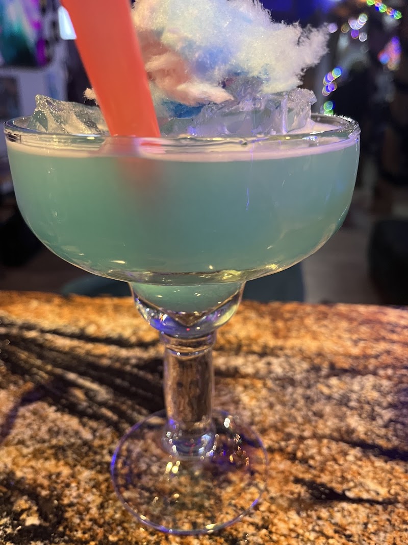 Black Parakeetz Paint, Swig & Sing! — Entertainment & Nightlife in Tarrytown