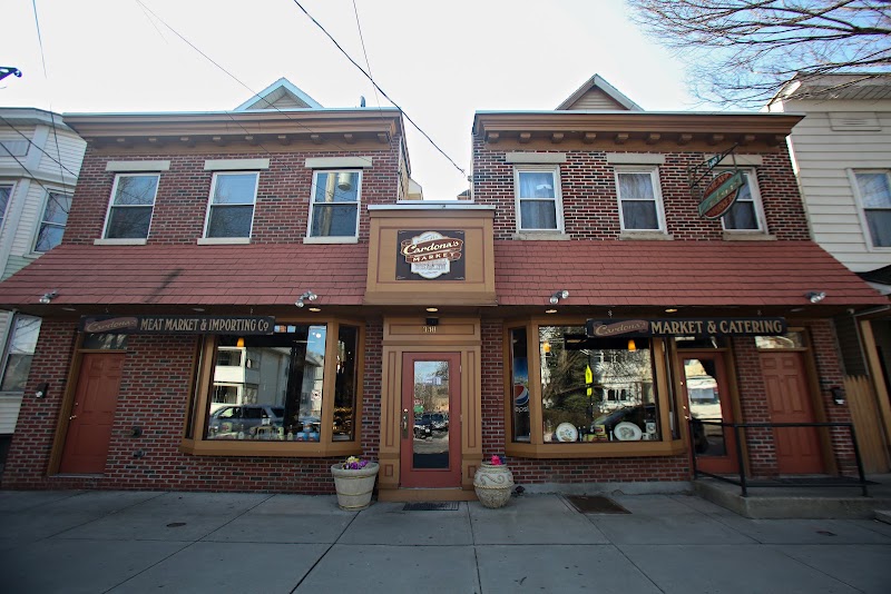 Cardona's Market — Street Food in Albany
