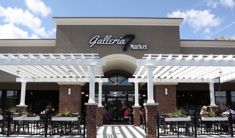 Galleria 7 Market — Street Food in Albany
